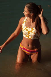 Solis Cross Up Crop